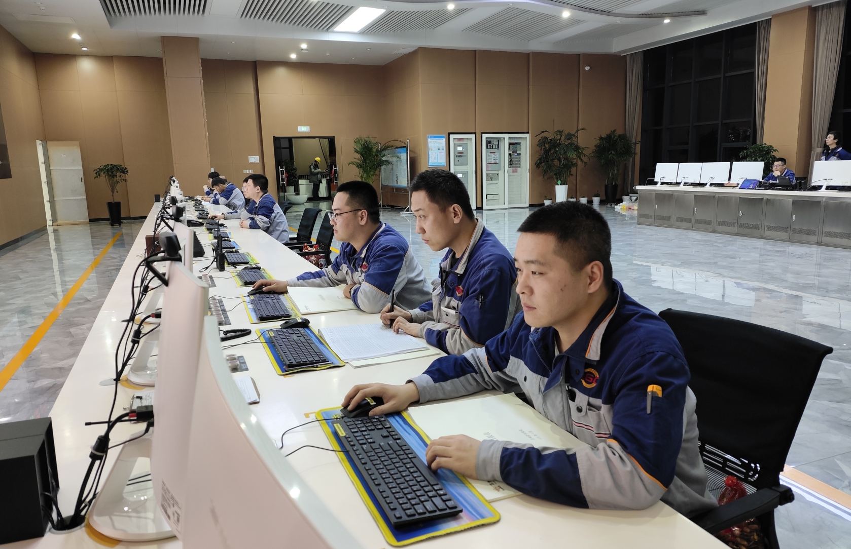 ������app