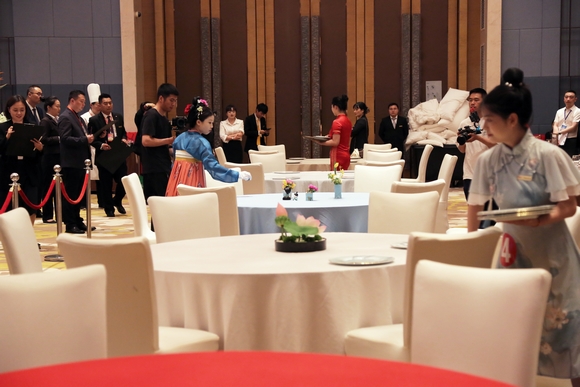 ������app